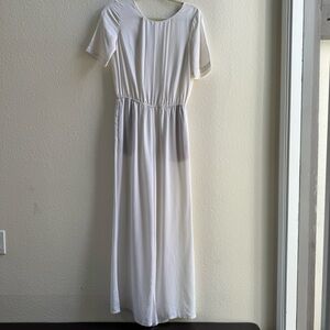 BCBGmaxazria Short sleeve white Jumpsuit with pockets Size XS